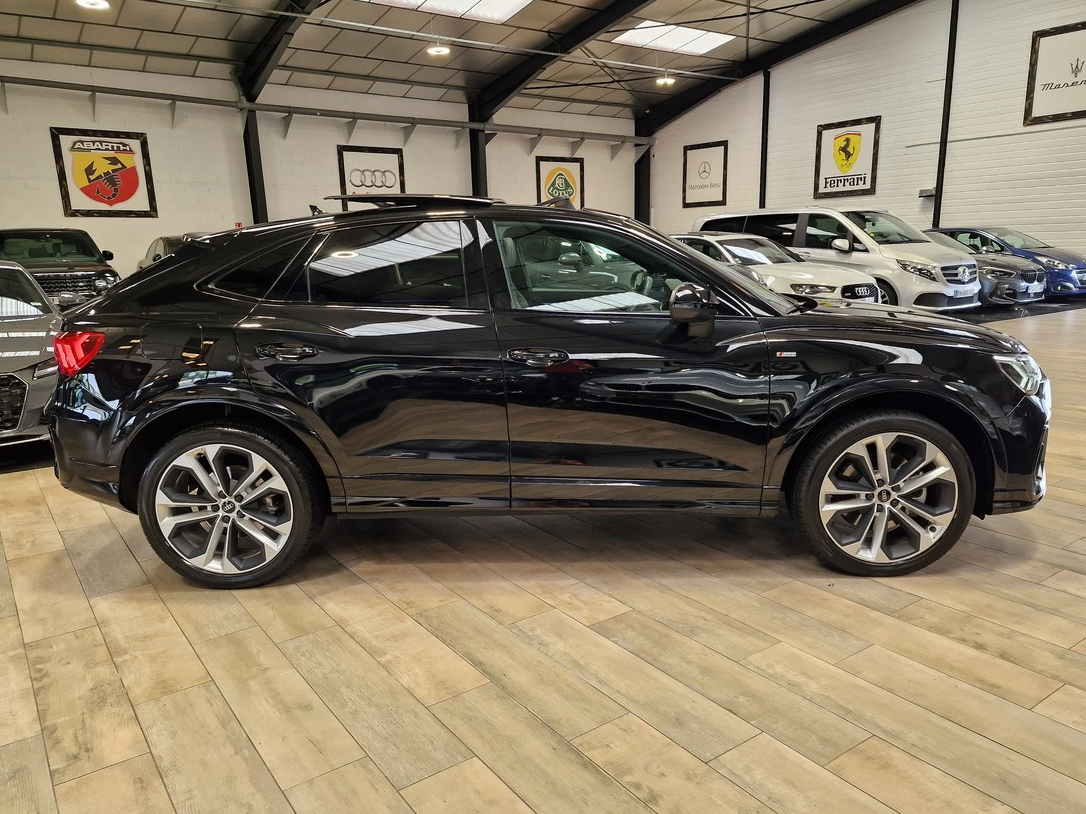 Audi Q3 Sportback 45 TFSI-E 245 S-LINE TO