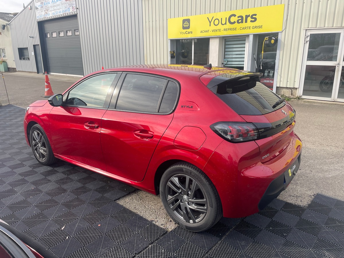 Peugeot 208 100CV  RIEN A PREVOIR - CARPLAY - RADAR DE RECUL - CLIMATISATION AUTO