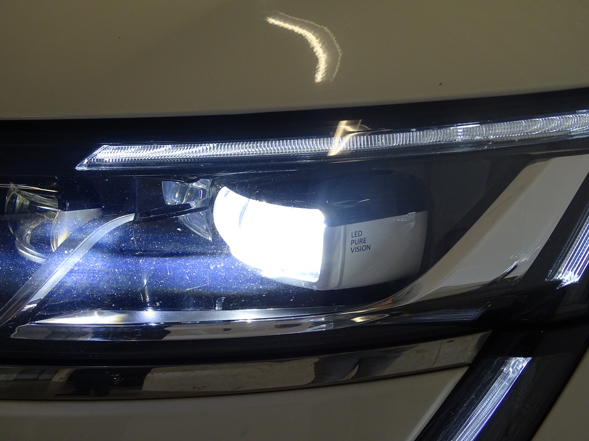 RENAULT Koleos 2.0 dci initiale paris