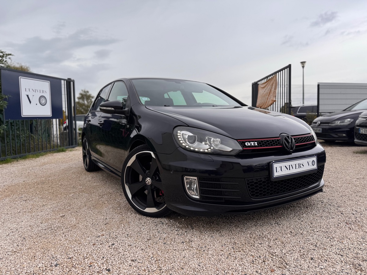 Volkswagen Golf GTI EDITION 35