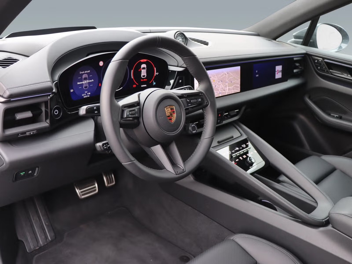 Porsche MACAN 4S 100% Electrique 516ch 22"/Sport Chrono/Pano/HeadUp/Innodrive