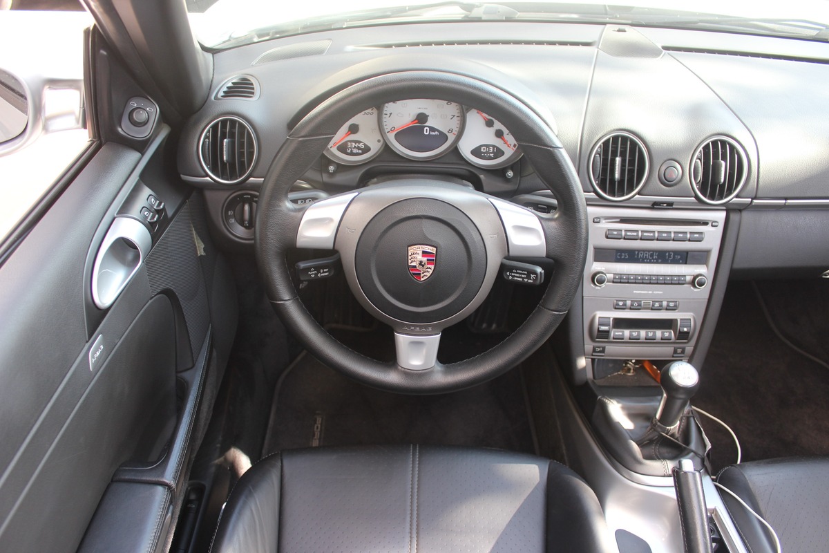 Porsche Boxster II (987) 3.4 29 cv 1er Main France