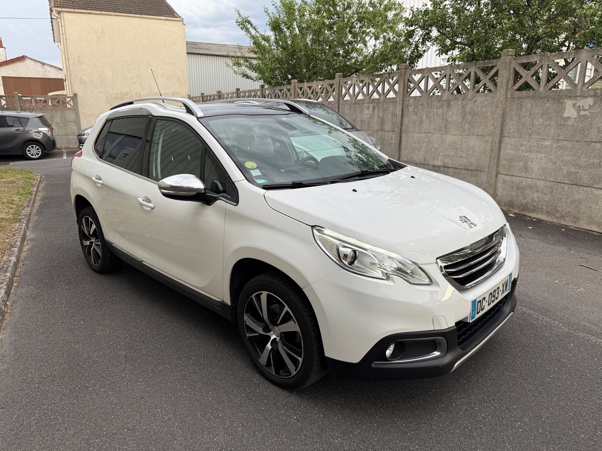 Peugeot 2008 1.6 e-HDI 115 CV féline titane 4XCB