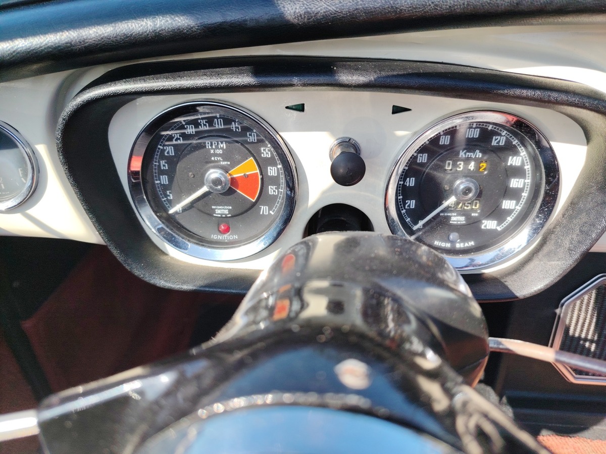 MG MG B CABRIOLET , 1965, boite auto MODELE TRES RARE