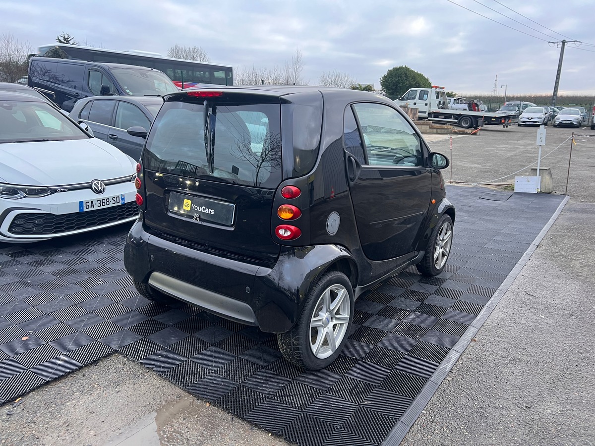 Smart Fortwo Coupé Coupé  0.7 i 61 cv - ENTRETIEN A JOUR - FAIBLE KILOMETRAGE - CLIMATISATION