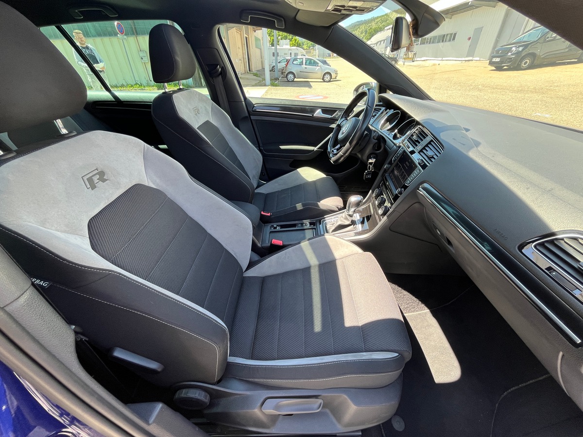 Volkswagen GOLF 7 R 300ch 4MOTION DSG6, TOIT OUVRANT, GPS