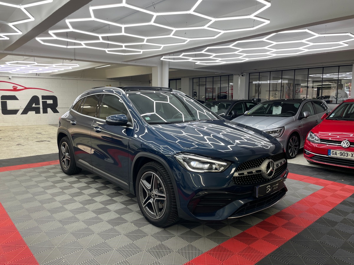 Image: Mercedes Benz GLA 200 - 163 CH - AMG LINE / TOITPANO / CAMERA / CHAUFFANT ...