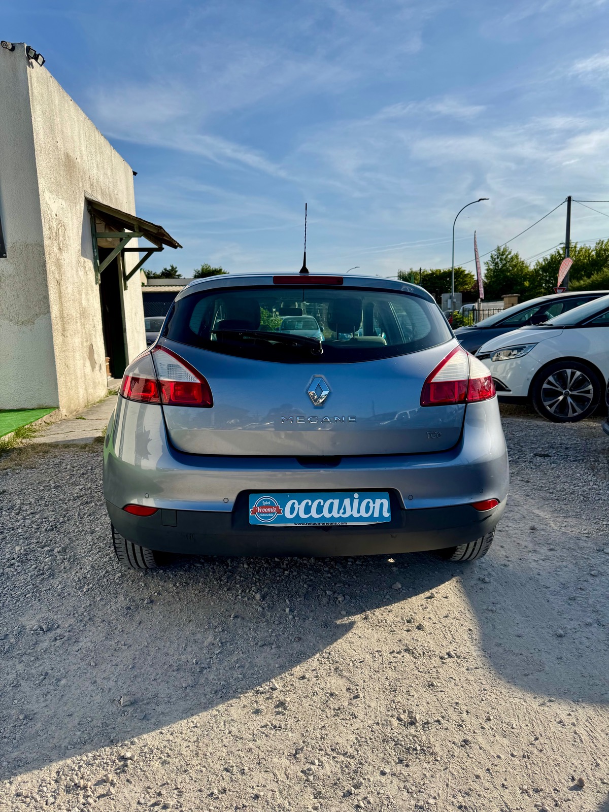 RENAULT Megane III TCE 130 CV EXPRESSION PREMIÈRE MAIN