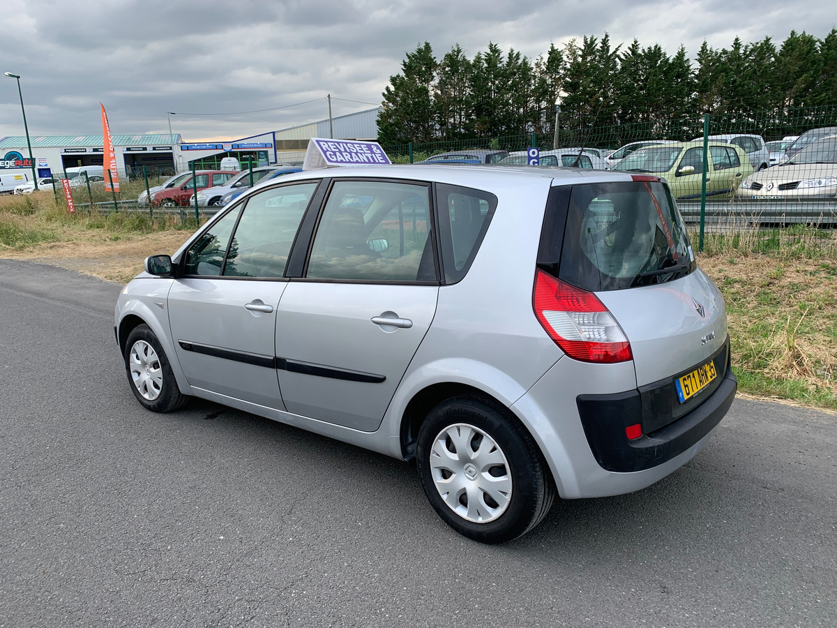 RENAULT Megane scenic 1.5 DCI 105CV 152057KM