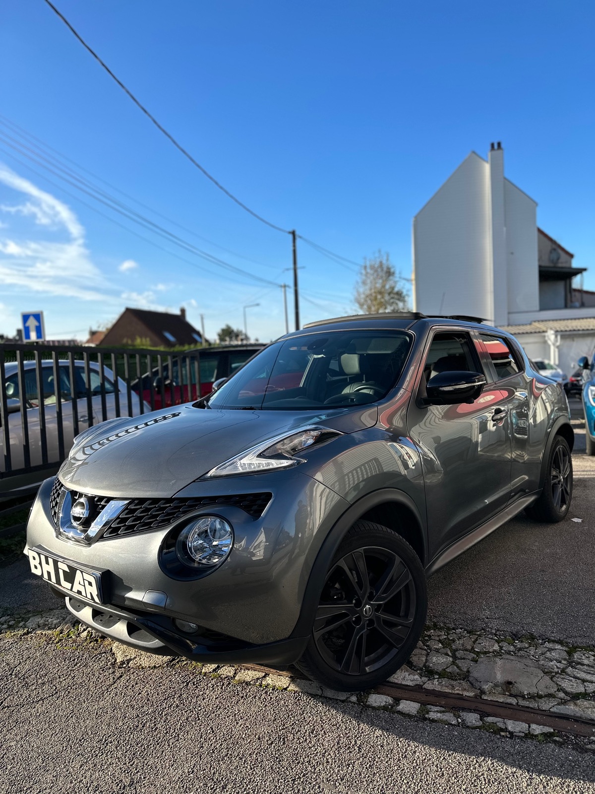 Image: Nissan Juke 1.2 DIG-T 115 NVISION SERIE LIMITEE 200/200