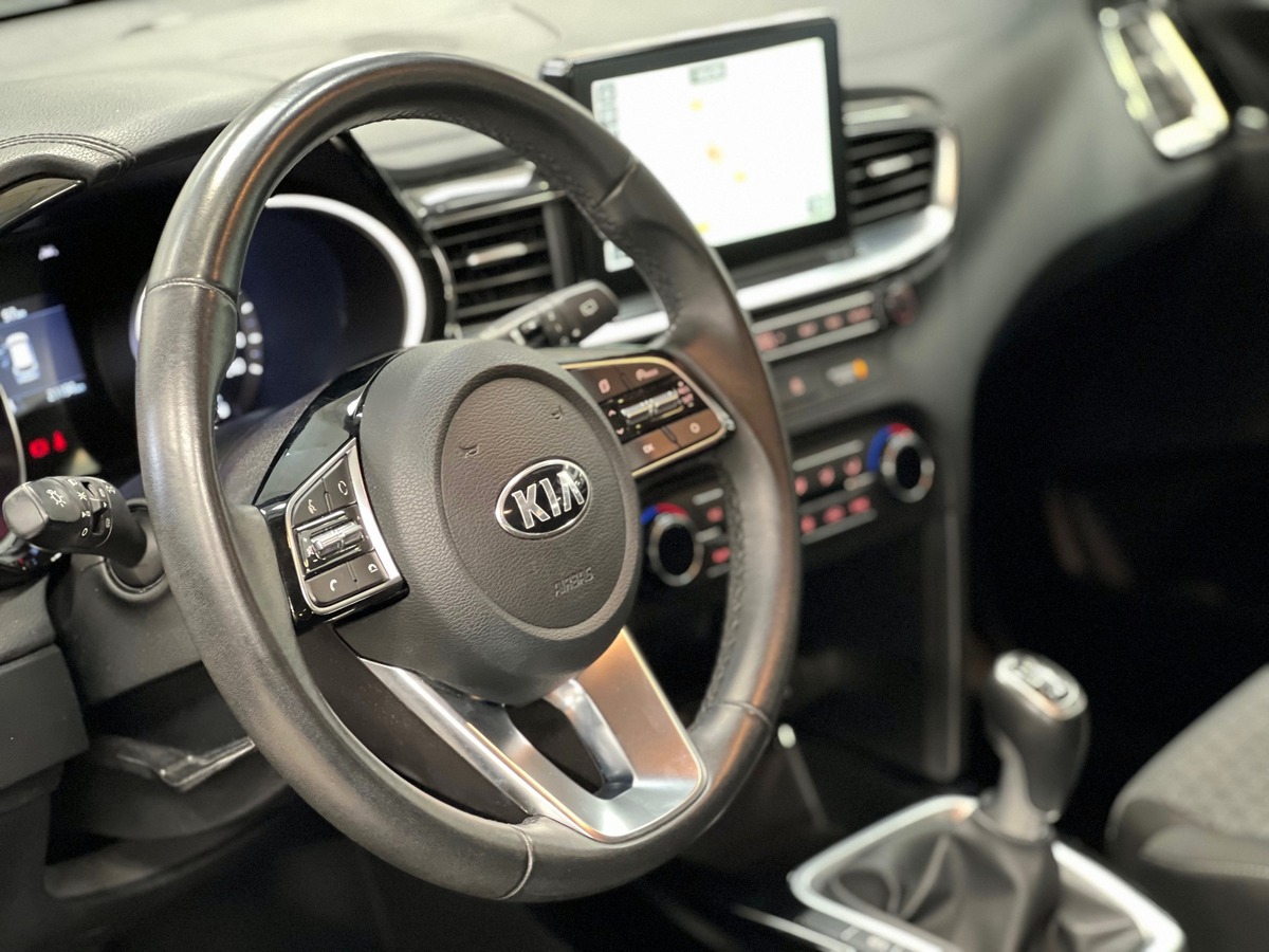 Kia Ceed III 1.0 T-GDI 120 cv ISG ACTIVE BLUE