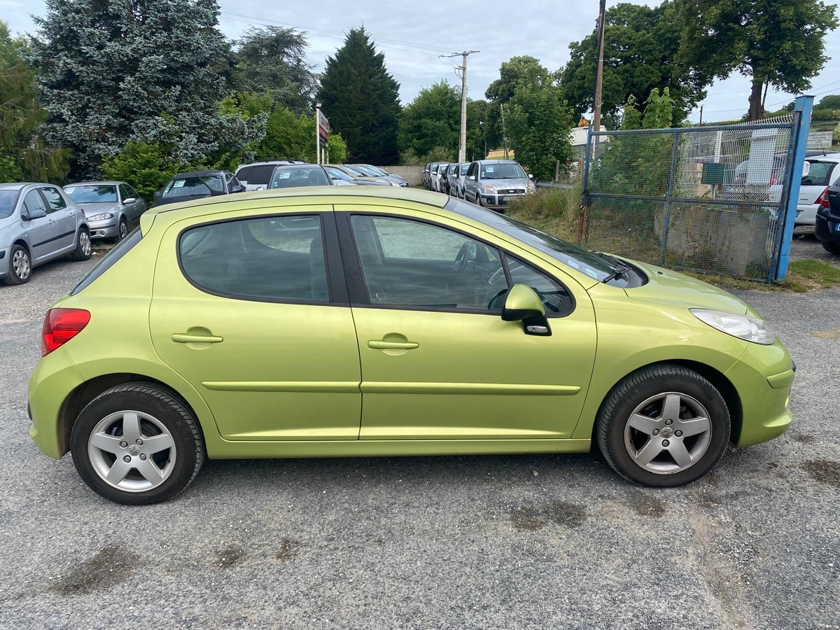 Peugeot 207 1.4 90cv 118000km