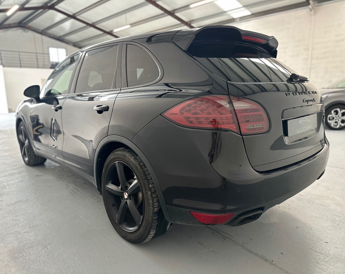 Porsche Cayenne 3.0D V6 Tiptronic S 300cv