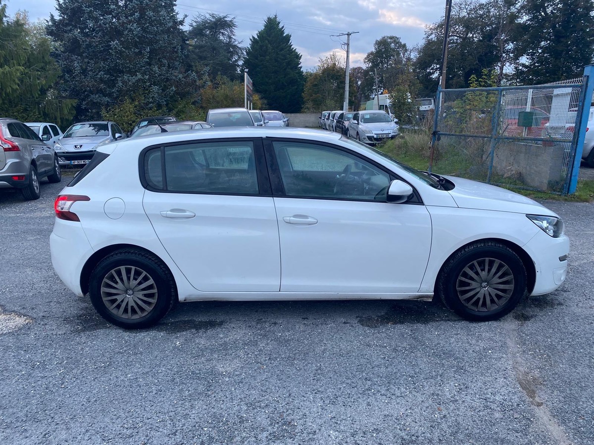 Peugeot 308 1.6 bluehdi 100cv faible kilométrage 149001km de 12/2015