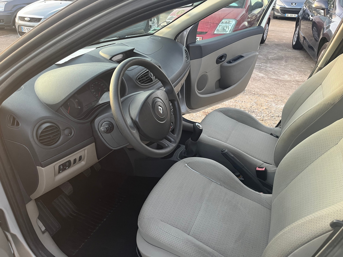 RENAULT Clio 1.5 dci 148594km