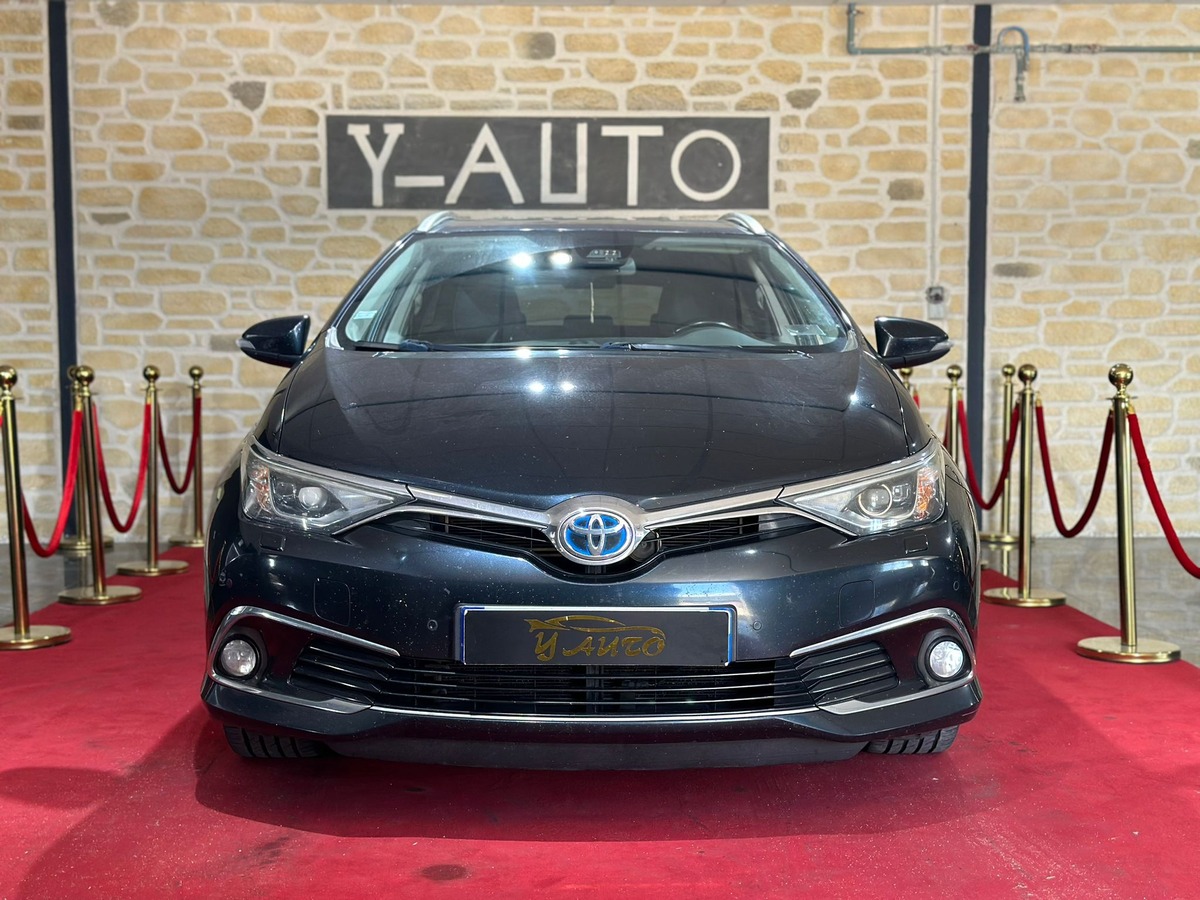 Toyota Auris hsd 136h