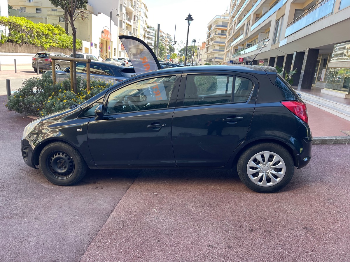 Opel Corsa 1.2 85 cv / Phase 2 / 5 portes/ CLIM