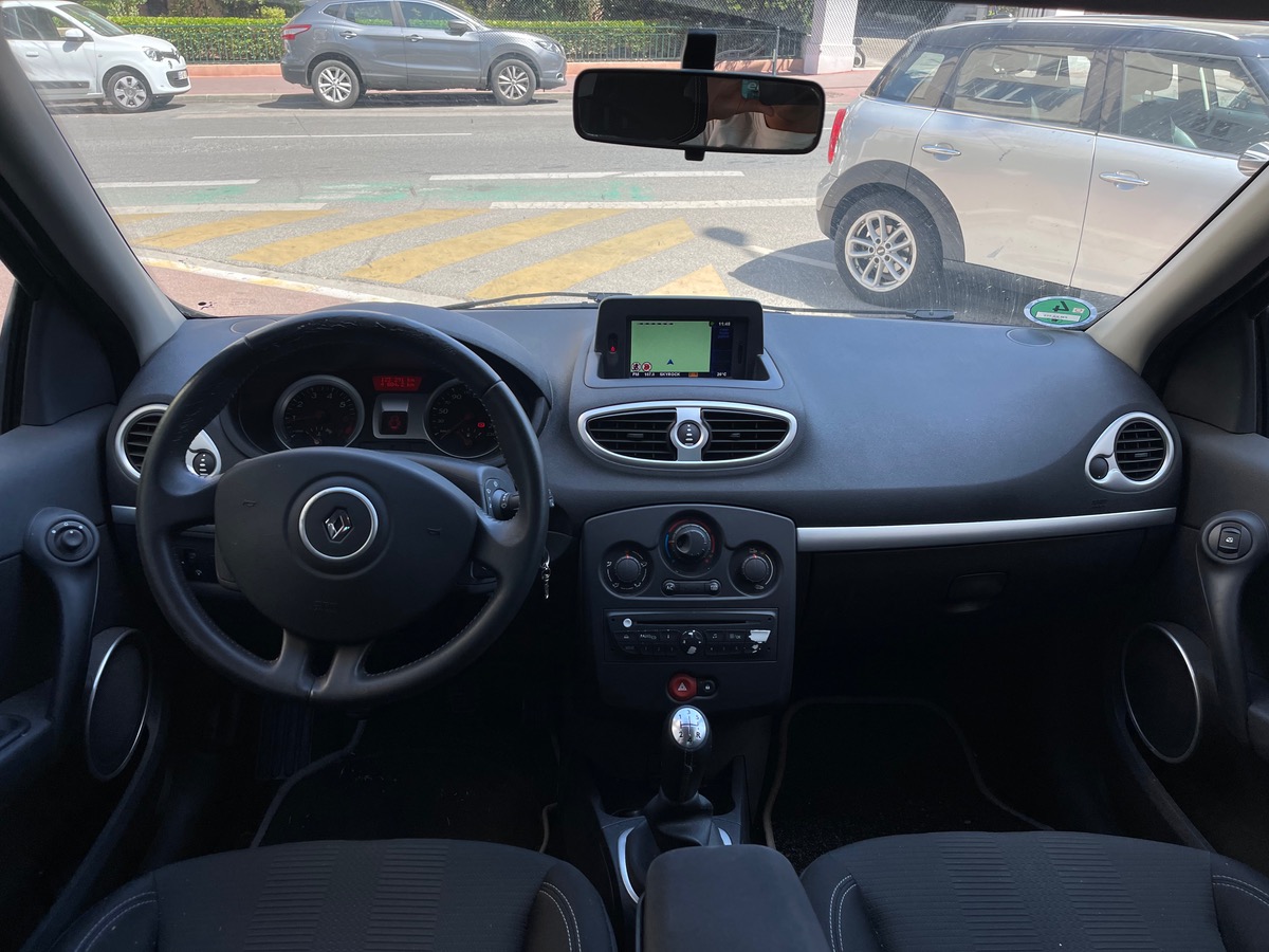 RENAULT Clio 3 75 CV / GPS