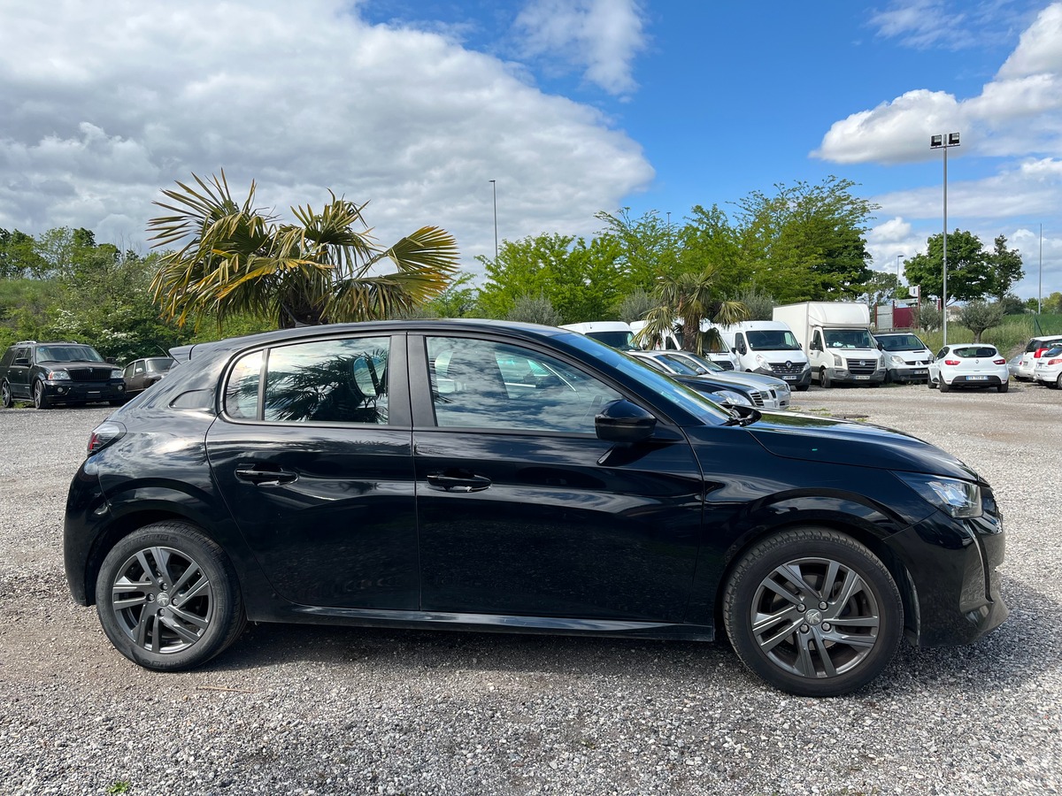 Peugeot 208 1.5 HDI 102