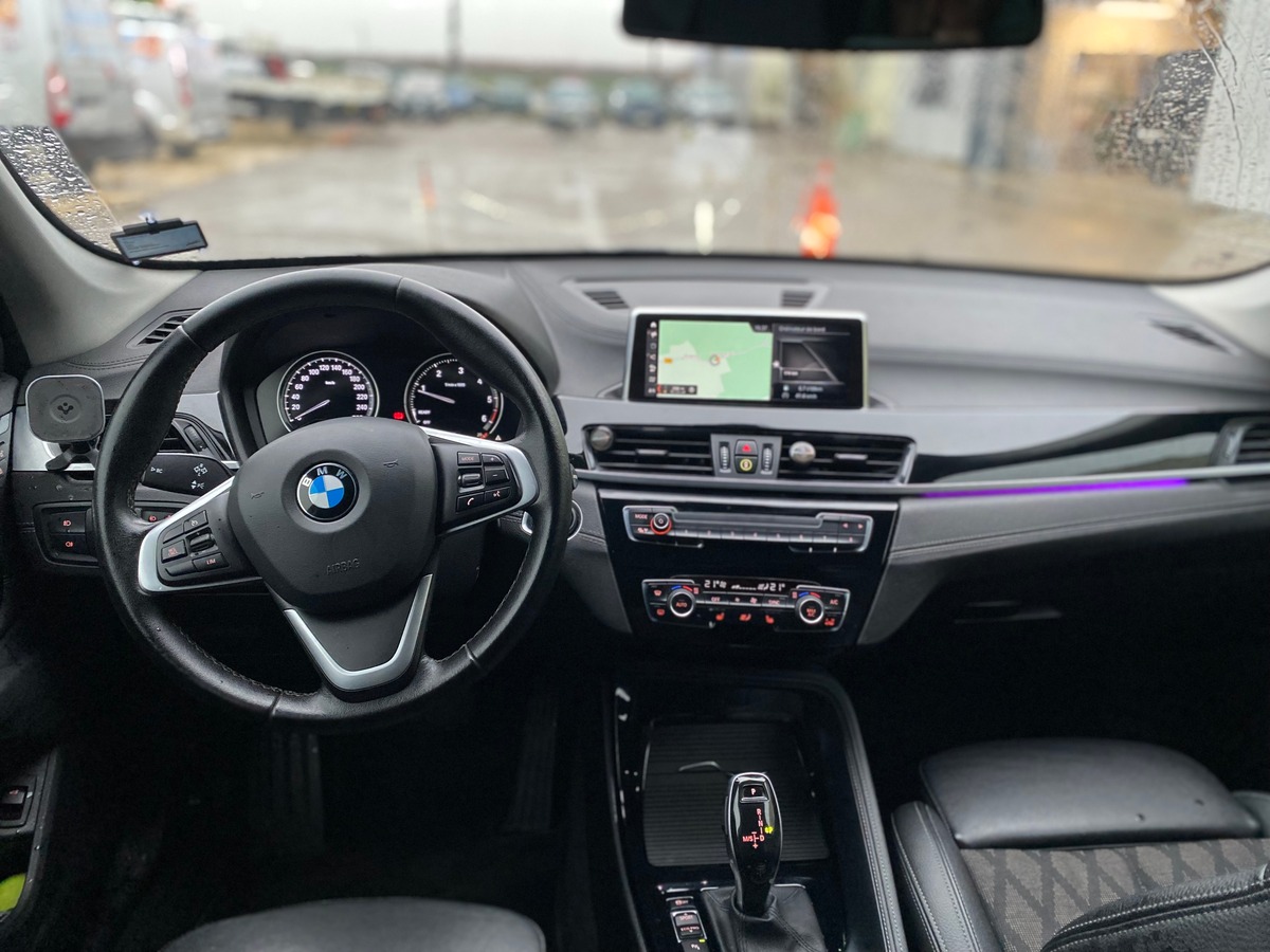 Bmw X1 sDrive 2.0 d Steptronic 150 cv RIEN A PREVOIR - ENTRETIEN BMW - LUMIERE D'AMBIANCE INTERIEUR