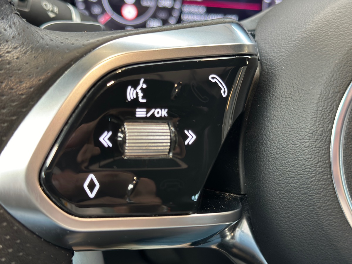 Jaguar XE D180 BVA AWD R-DYNAMIC SE