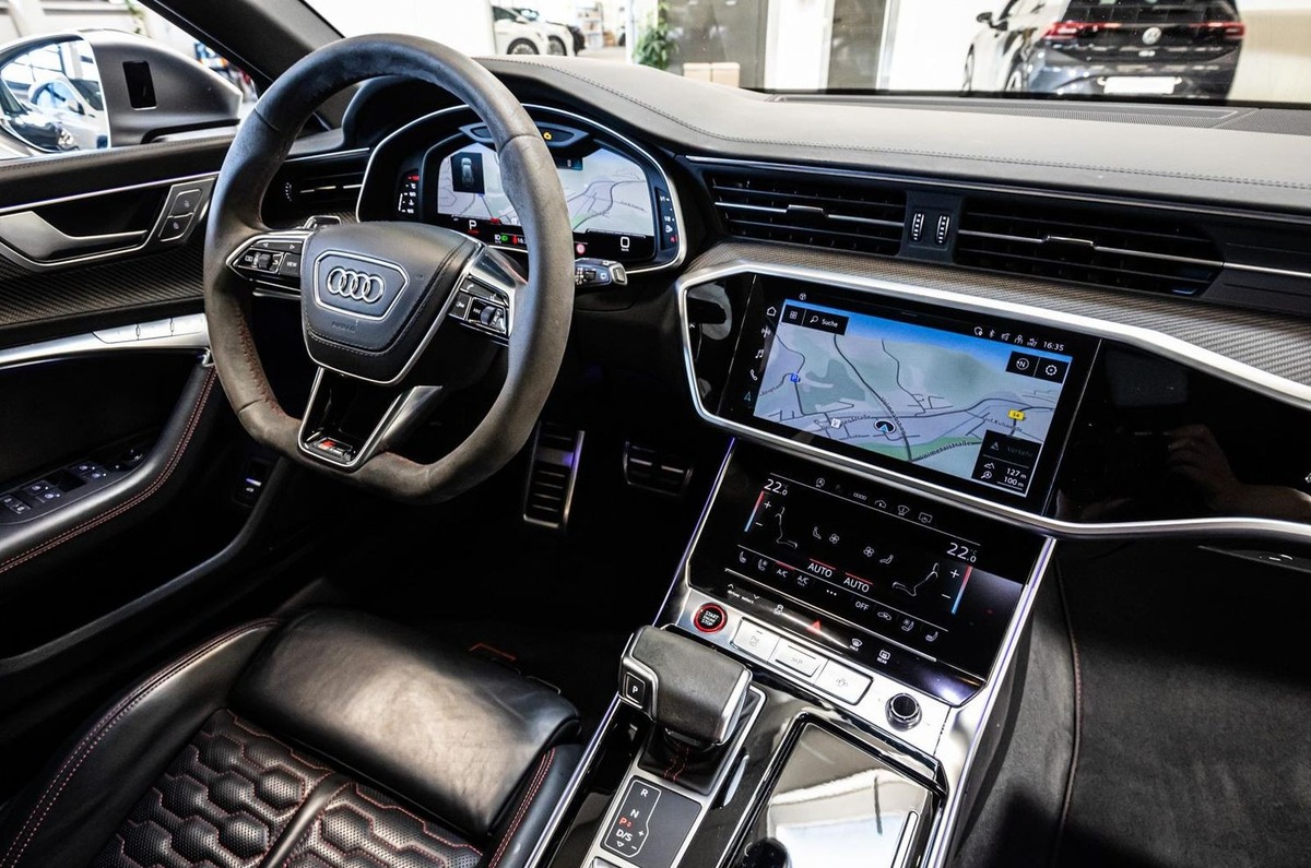 Audi RS6 Avant V 4.0 V8 TFSI 600ch quattro tiptronic Toit ouvrant Bang&Olufsen