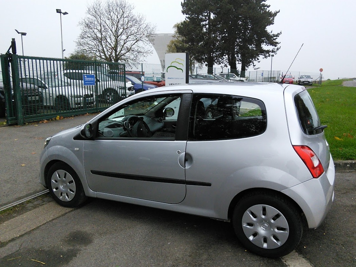 RENAULT Twingo 1.2 75 Dynamique CLIM