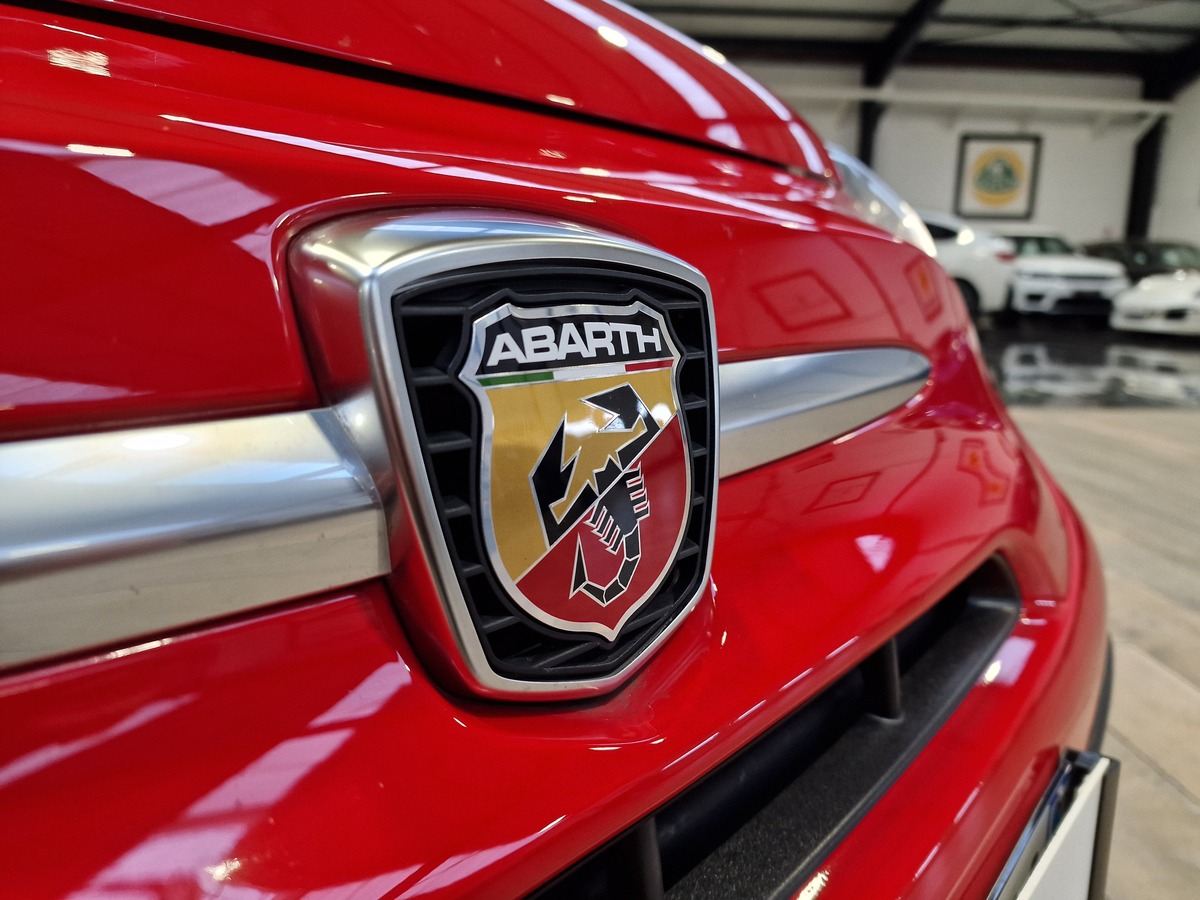 Abarth 500 1.4 T-JET 145 595 B