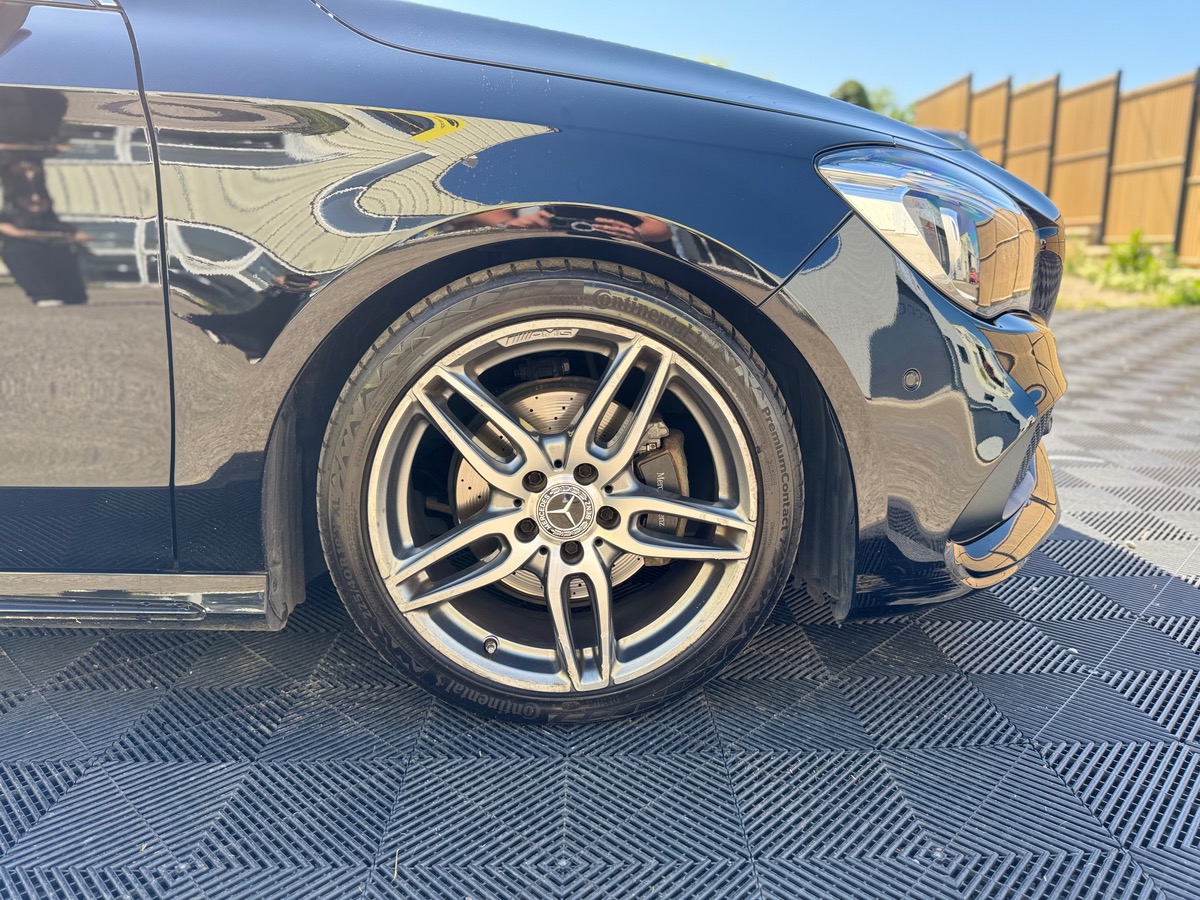 Mercedes-Benz CLA Coupé Phase 2 180 1.6 i 7G-DCT 122 cv - CAMERA DE RECUL - SEMI-CUIR ALCANTARA