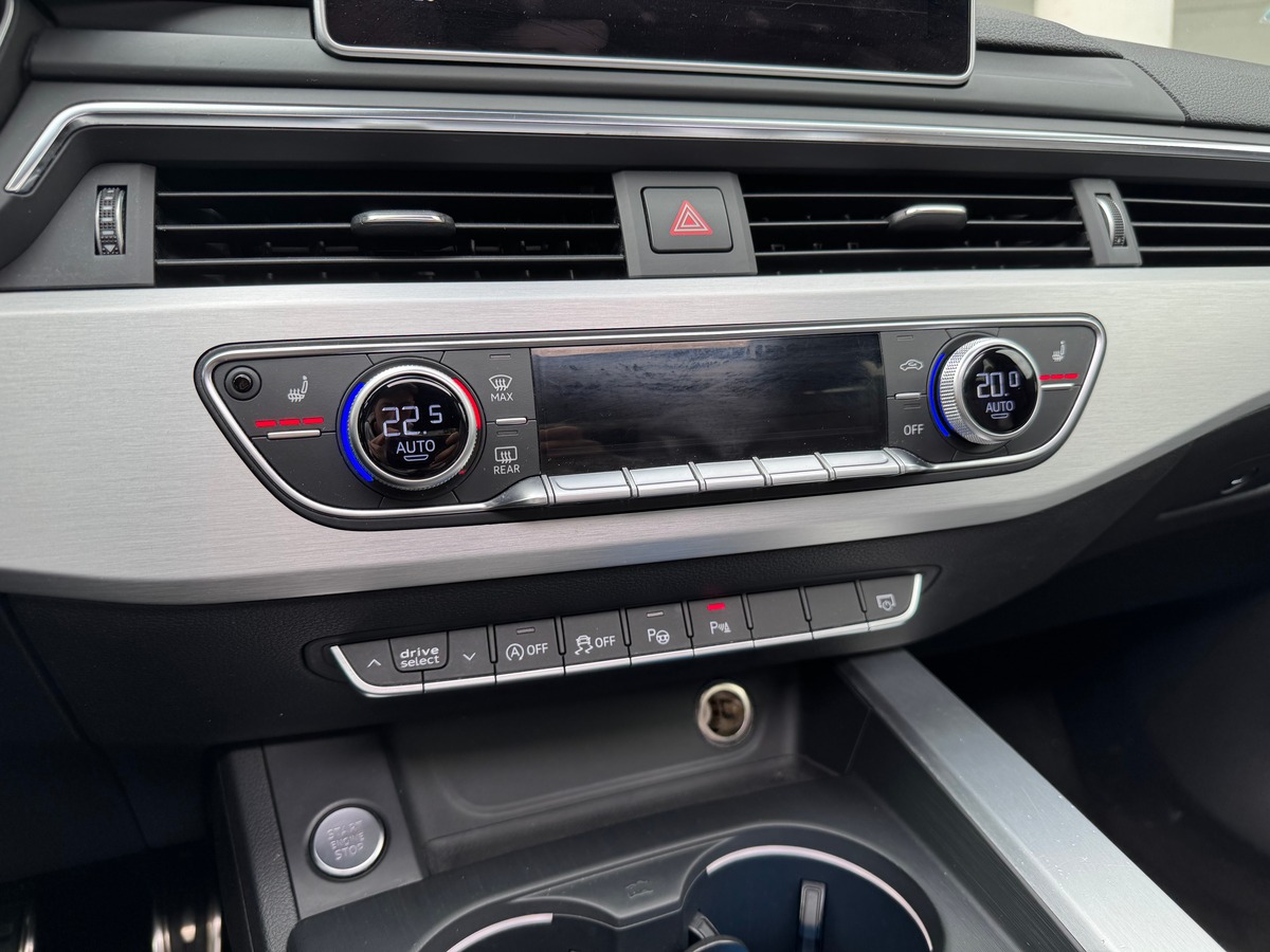 Audi A4 Avant S line TDi S-Tronic7 2.0 190 cv - Entretien Complet Audi