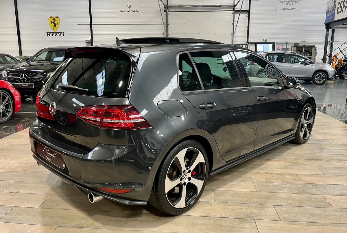 Volkswagen Golf 7 GTI Performance 2.0 TSI 230 5P h