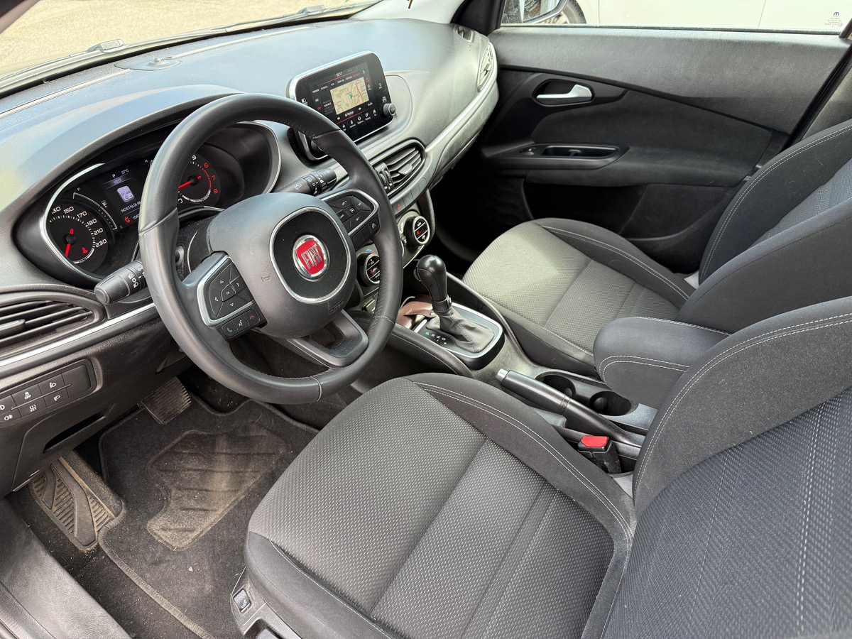 Fiat Tipo 1.6 E-Torq 110 cv Lounge, Sieges chauffants, Caméra de recul