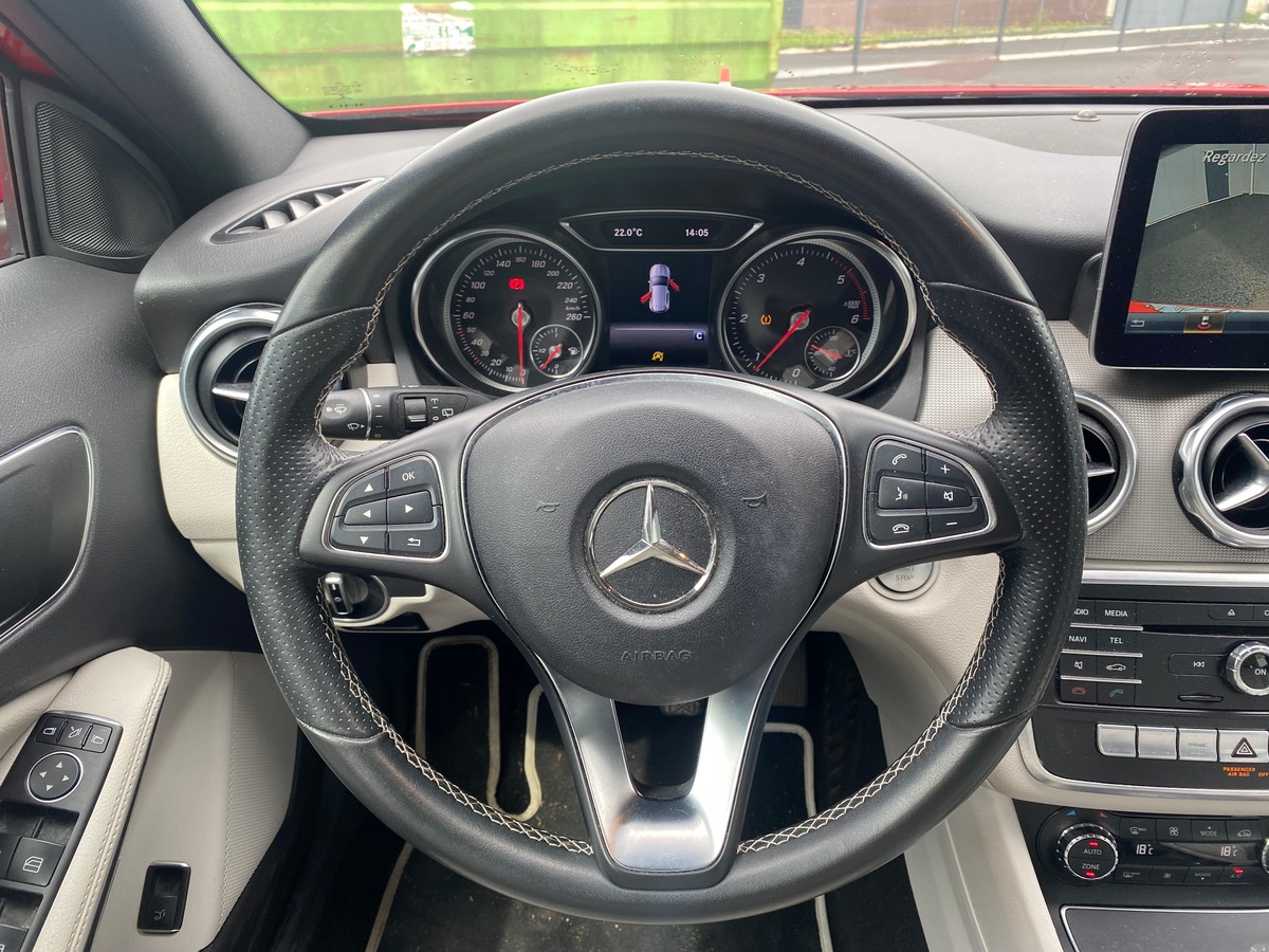 Mercedes-Benz GLA (2) 180 D BUSINESS EDITION