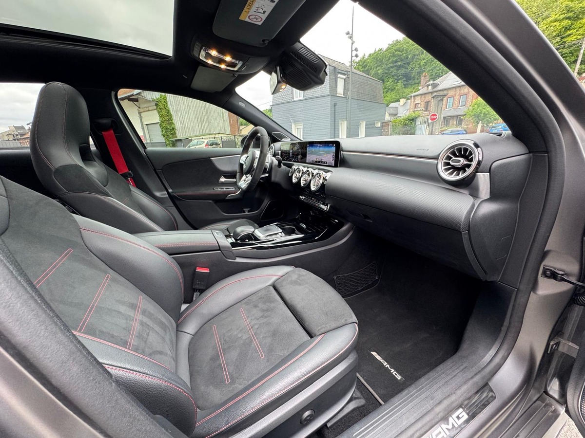 Mercedes-Benz Classe A 45 S AMG 2.0 4MATIC 8G 421 cv