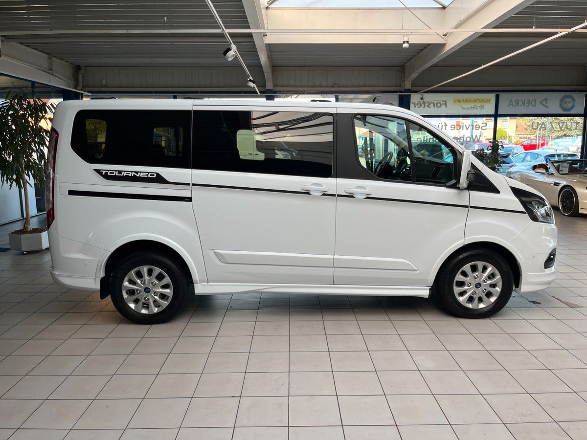 Ford Tourneo Custom 320 L1H1 2.0 TDCI 170ch Sport BVA 8places 2 portes laterales Cam/Clim/Carplay