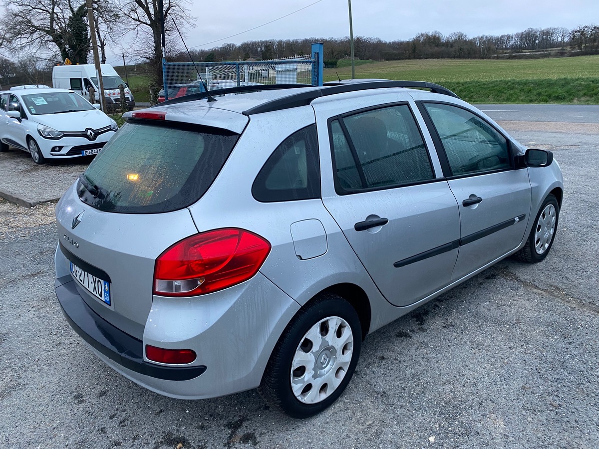 RENAULT Clio 3 estate 1.5 dci 148020km d’origine 