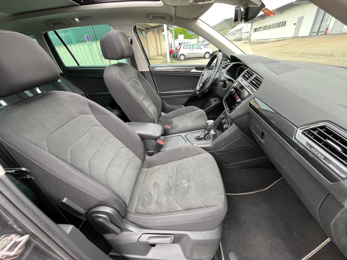 Volkswagen Tiguan 2.0 TDI 150ch DSG7 CARAT R-LINE , Suivi complet, Toit ouvrant, I-Cockpit