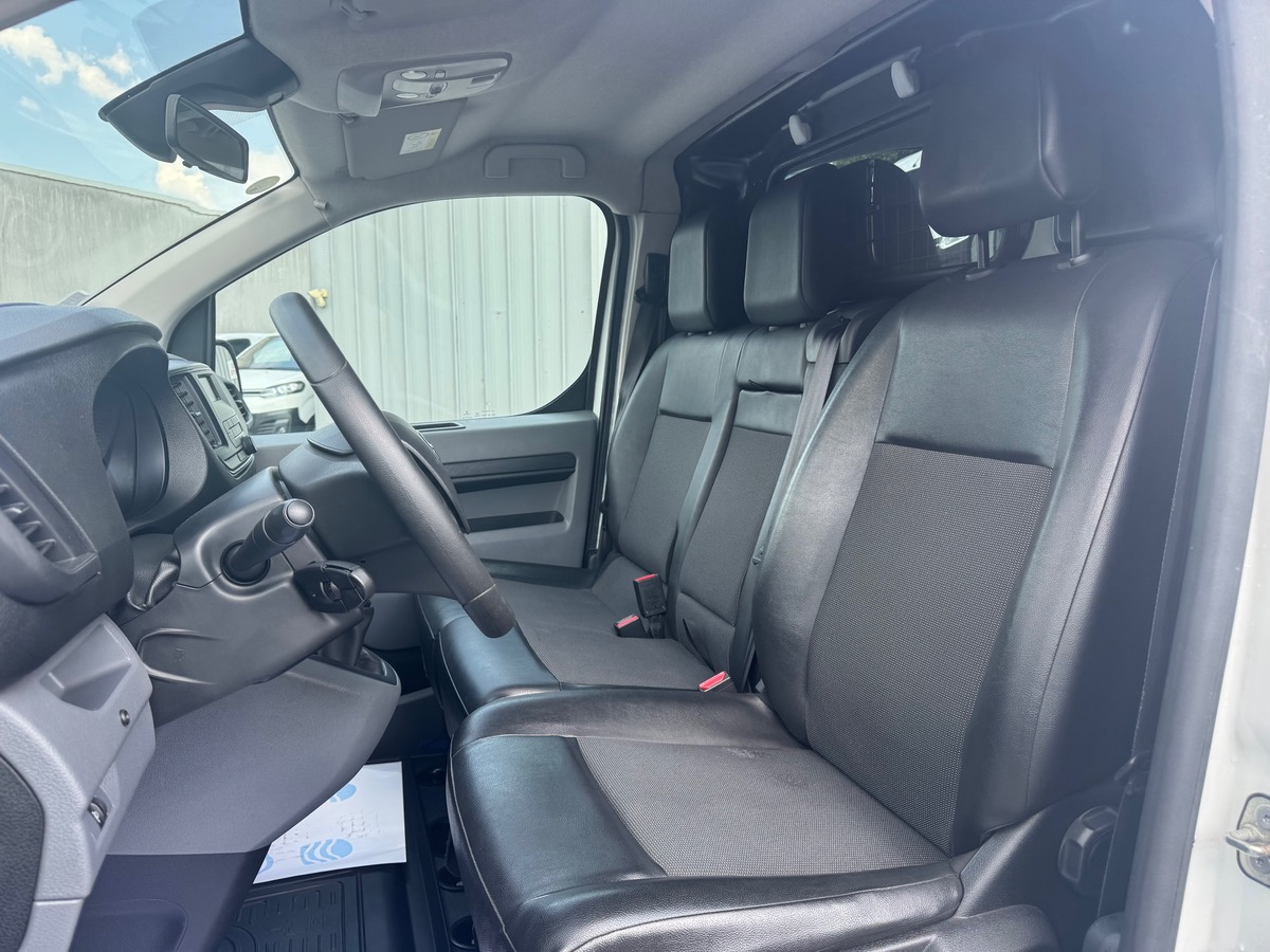 Toyota ProAce LONG 2.0 BHDI 120CH DYNAMIC DOUBLE PORTE LATERALE / PRIX HT