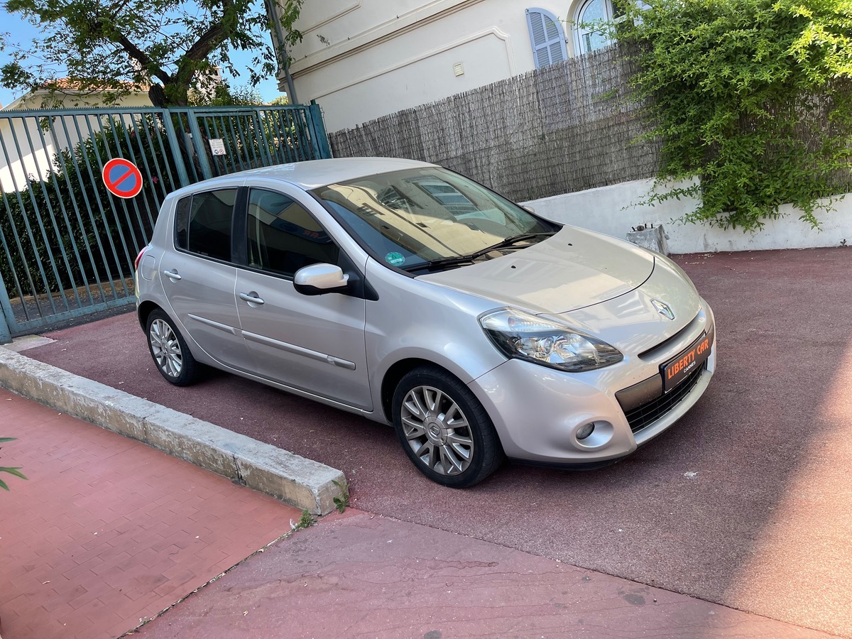 RENAULT Clio 3 75 CV / GPS