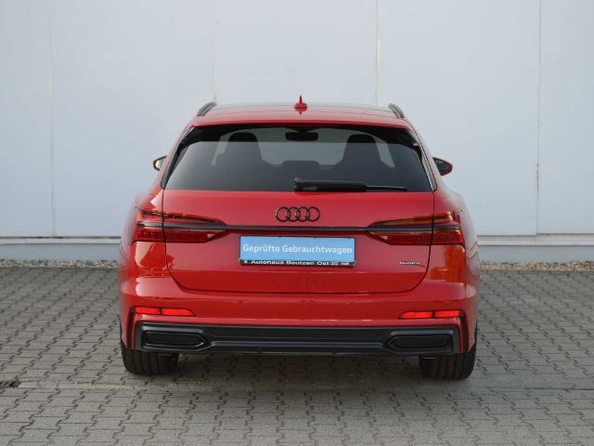 Audi A6 Avant V 55 TFSI 340ch S line quattro S tronic 7/Bang&Olufsen/Toit ouvrant/Attelage/Matrix