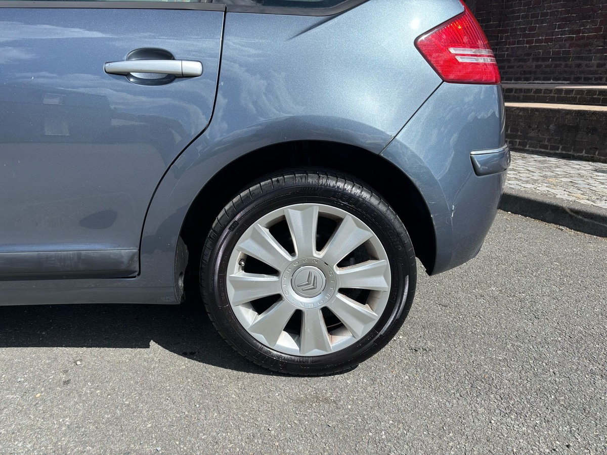 Citroën C4 1.6 HDi 110 Exclusive-Distribution Neuve-Garantie