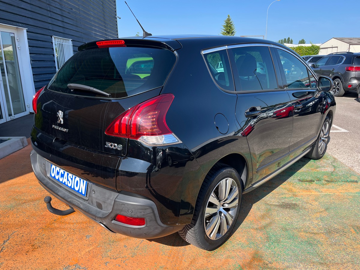 Peugeot 3008 1.6 HDI 115 CH ALLURE
