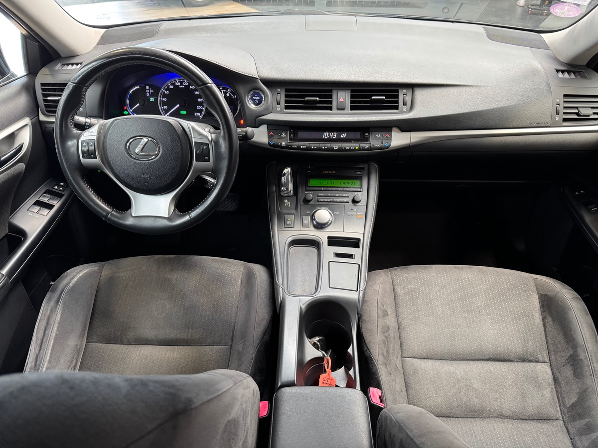 Lexus CT200H 1.8VVT-I 136CV HYBRID CAM/ENTRETIEN COMPLET CONSTRUCTEUR