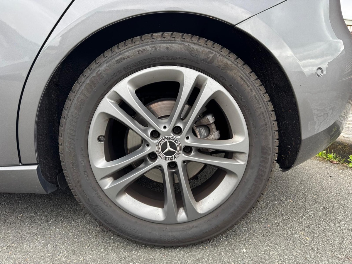 Mercedes-Benz Classe A 200 d 2.0 d 16V 8G-DCT 150 cv Boîte auto