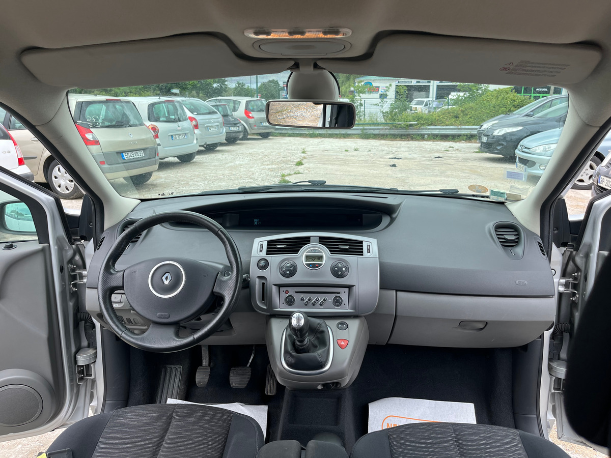 RENAULT Grand Scenic 1.5 dci - 105ch 103782km