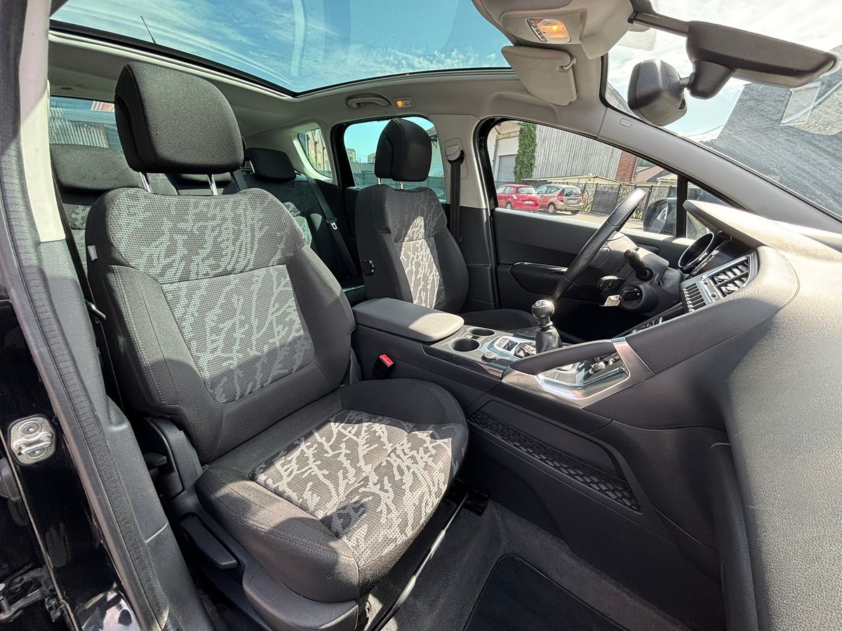 Peugeot 3008 2.0 HDI Premium Pack - ATTELAGE - DISTRIBUTION NEUVE - GARANTIE