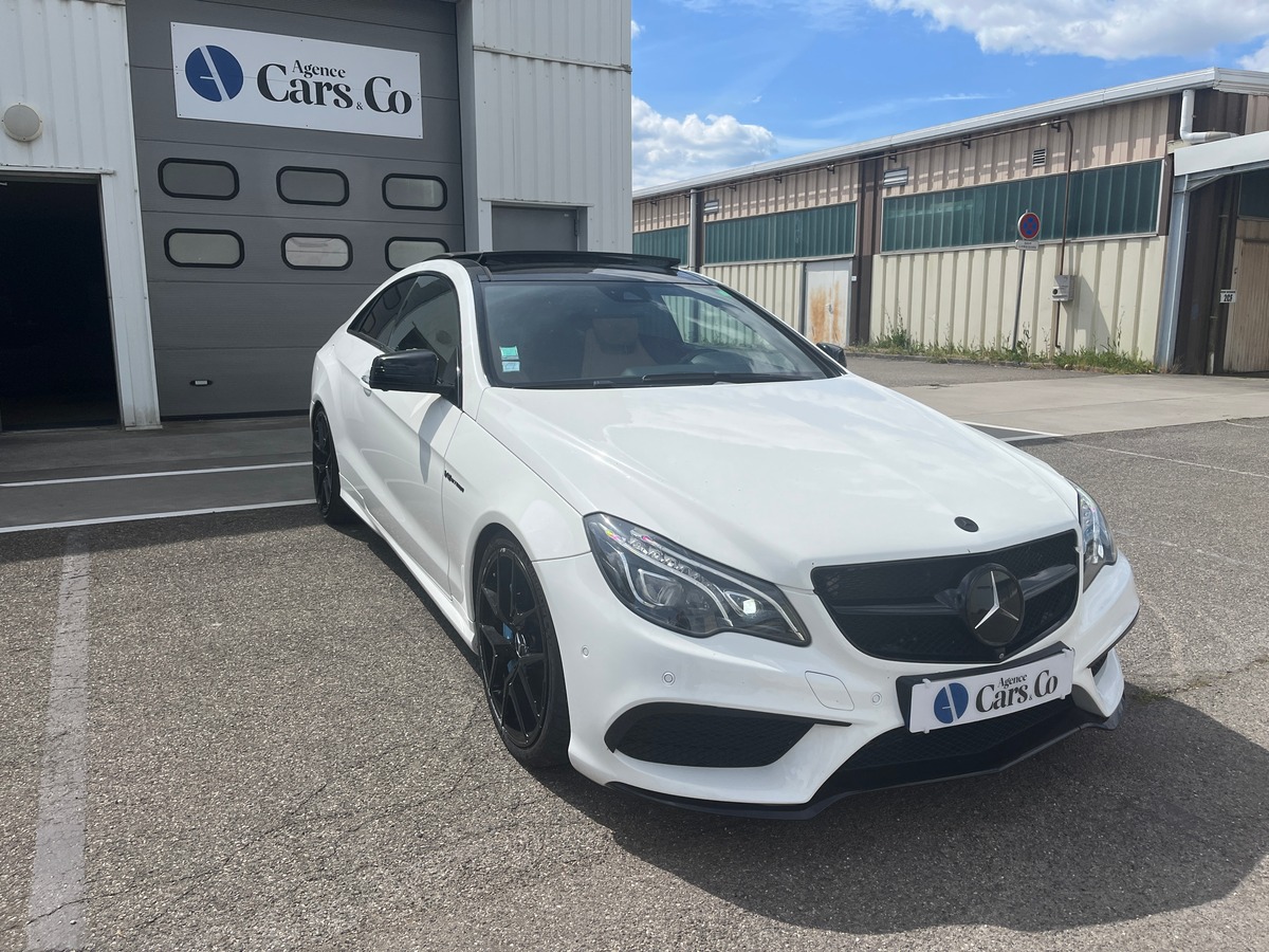 Mercedes-Benz Classe E Coupé 550 AMG V8 BI-TURBO 408ch