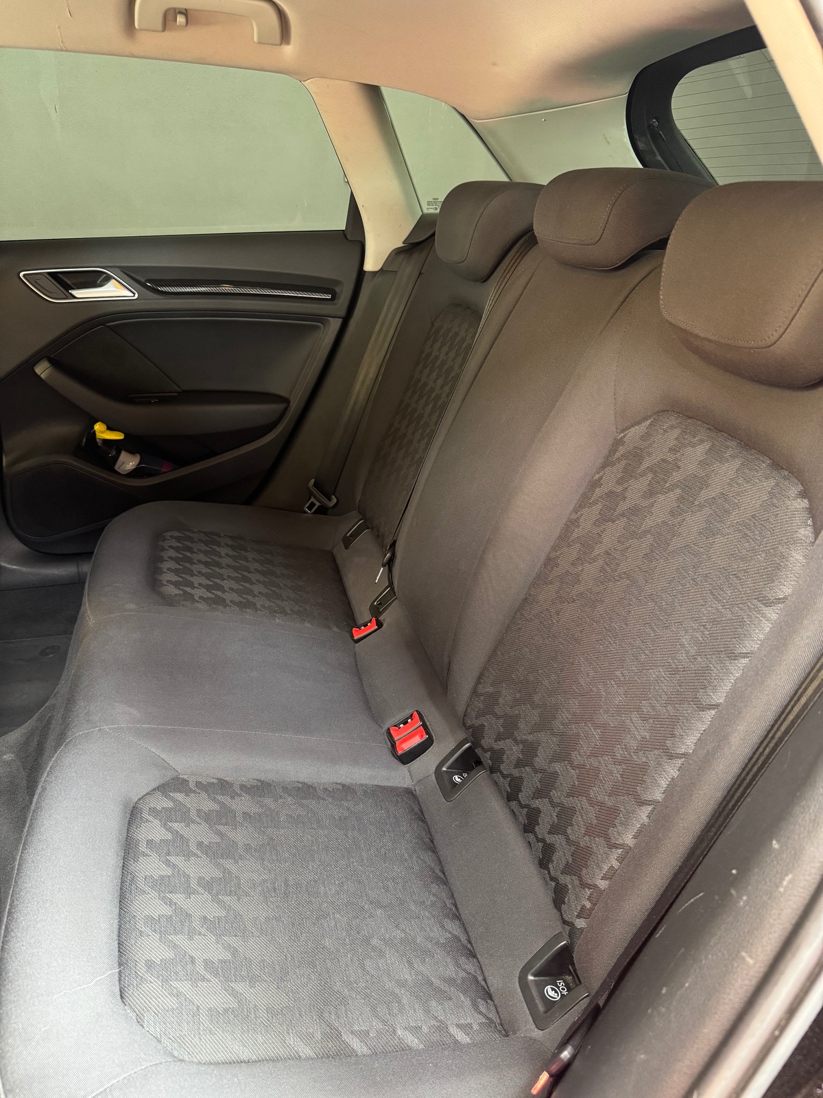Audi A3 1.6 tdi Business Line Garantie 6 mois ✅