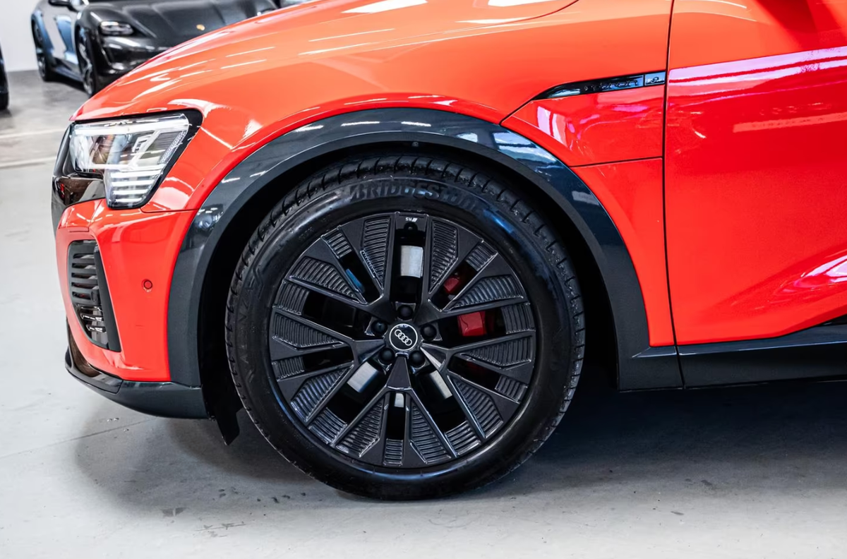Audi Q8 e-tron 55 408ch S Line quattro Toit ouvrant