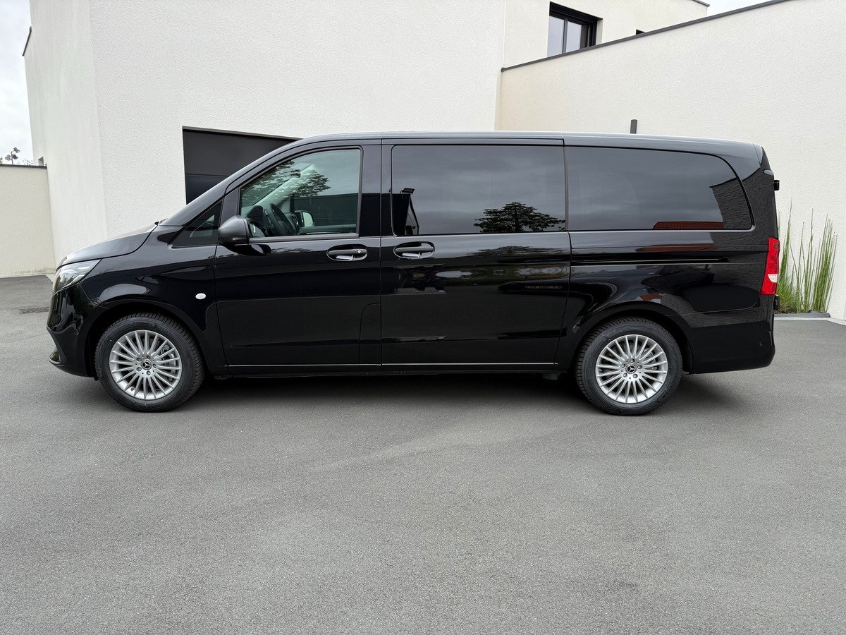 Mercedes Benz VITO 119 CDI MIXTO LONG SELECT 5 PLACES 4X4 / TVA / 43 KMS